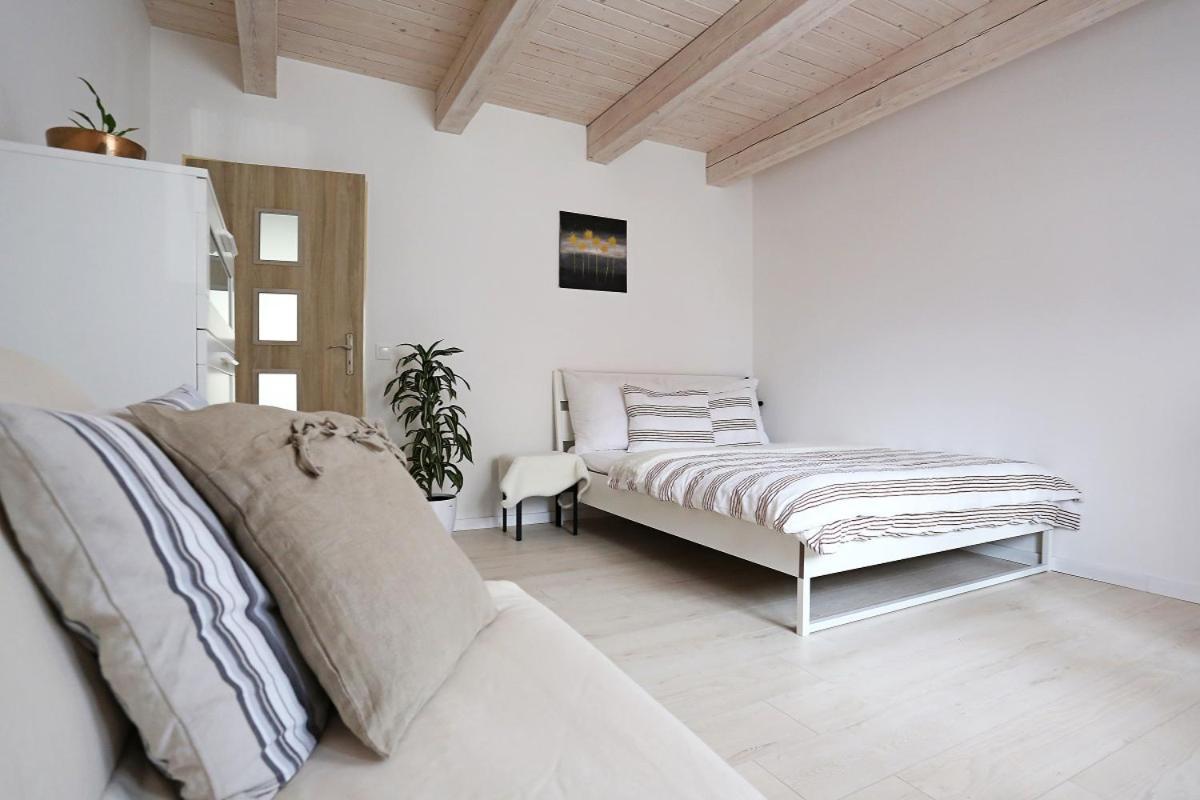 Husovka No135 Villa Libice nad Cidlinou Exteriör bild