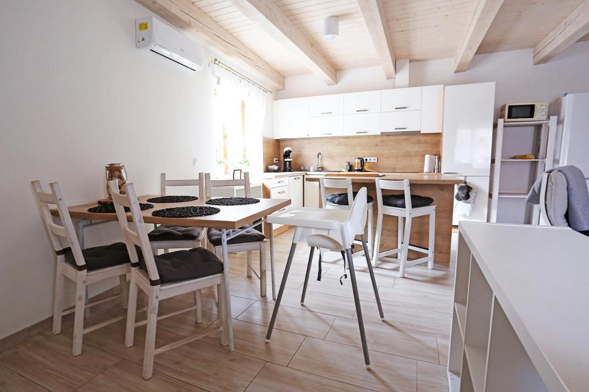 Husovka No135 Villa Libice nad Cidlinou Exteriör bild